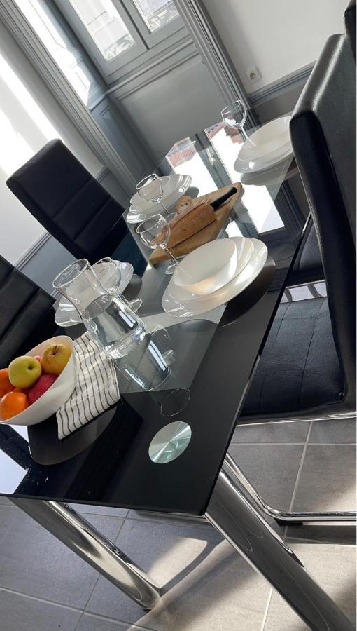 Apartament Idbaih Miribel  Zewnętrze zdjęcie